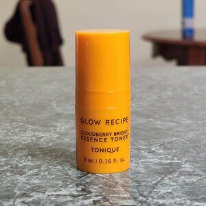 Glow Recipe Cloudberry Bright Essence Toner - NEW